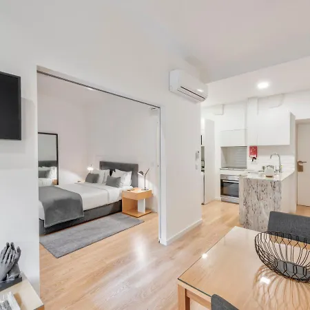 Comfort Dom Hugo - Historic (adults Only) Apartment Porto