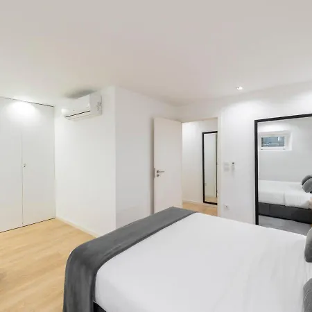 Comfort Dom Hugo - Historic (adults Only) Апартаменты Порту