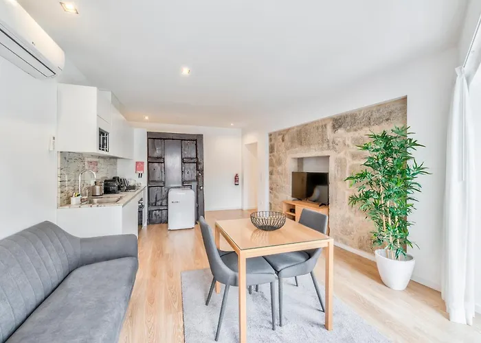 Comfort Dom Hugo - Historic (adults Only) Apartment *