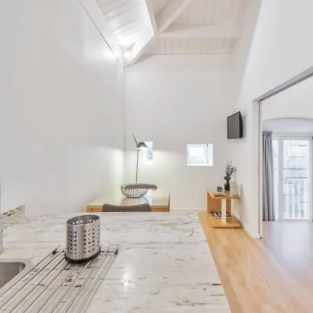 Comfort Dom Hugo - Historic (adults Only) Apartamento *