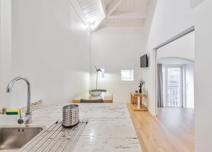 Comfort Dom Hugo - Historic (adults Only) דירה *